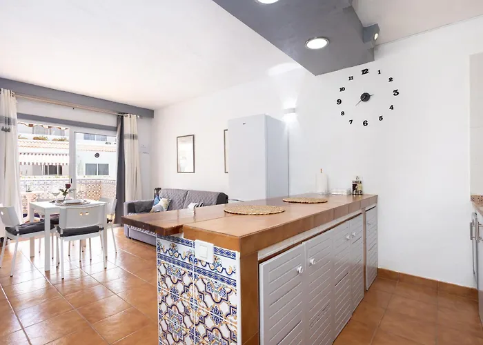 아파트 Home2book Radiant Apt, Pool & Terrace Americas